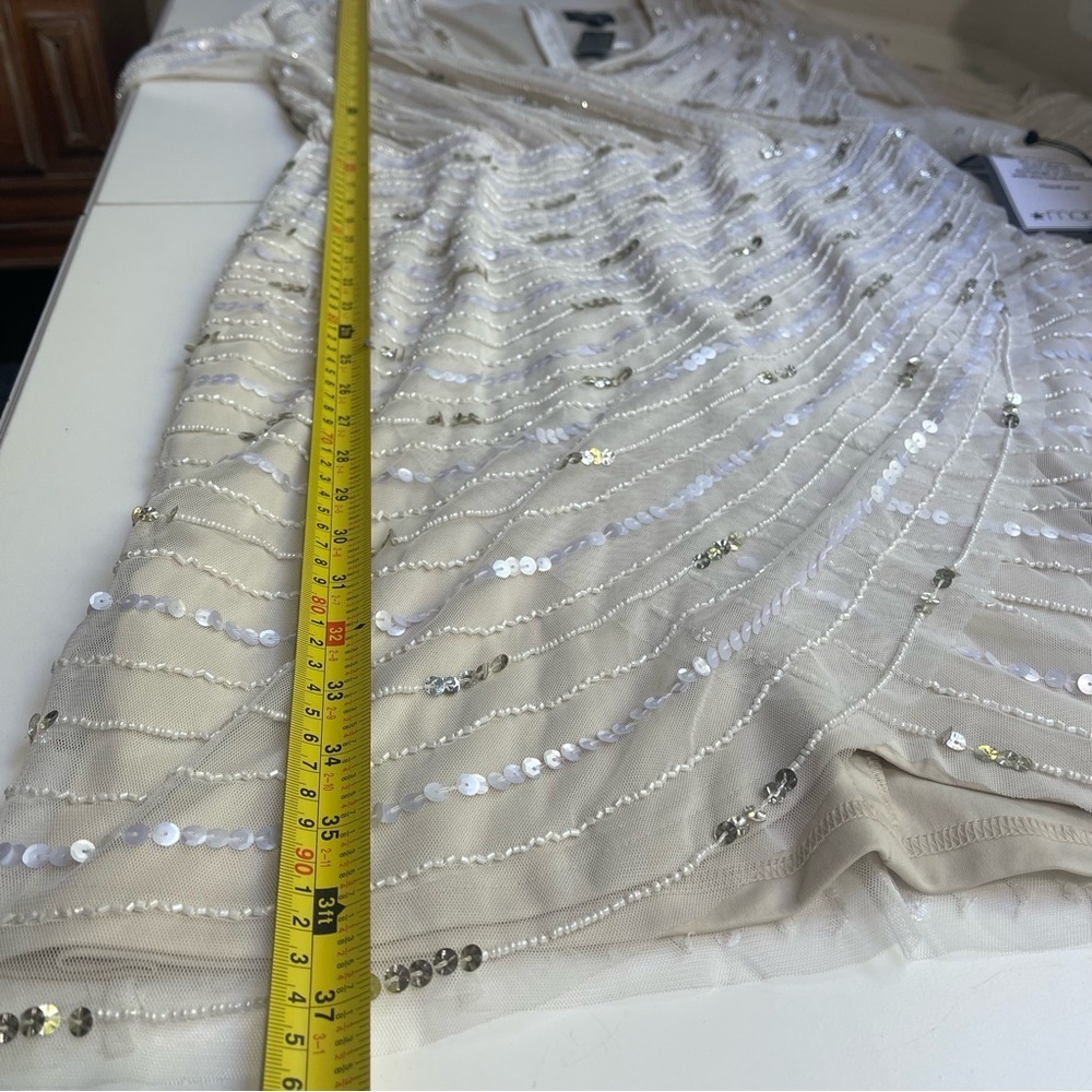 NWT Adrianna Papell White Beaded Sequins Embellished Dress Sheer Sleeves V-Neck - Picture 11 of 16